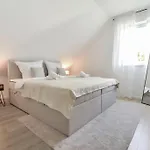 At Weinmeister - Luftig & Leicht *